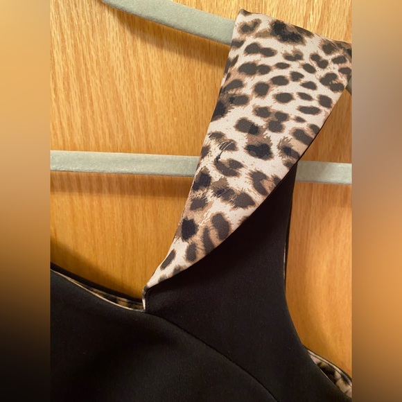 Nwot Calvin Klein size 14 black dress with leopard print lining - Picture 2 of 4